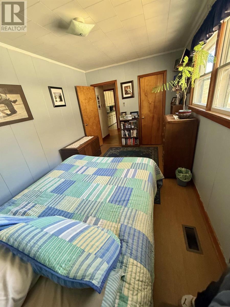 13 Pine Street, Bridgewater, Nova Scotia  B4V 1X4 - Photo 19 - 202505474