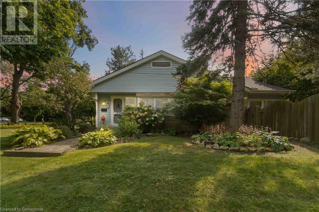 Property at 4 THORNWOOD Drive image 4