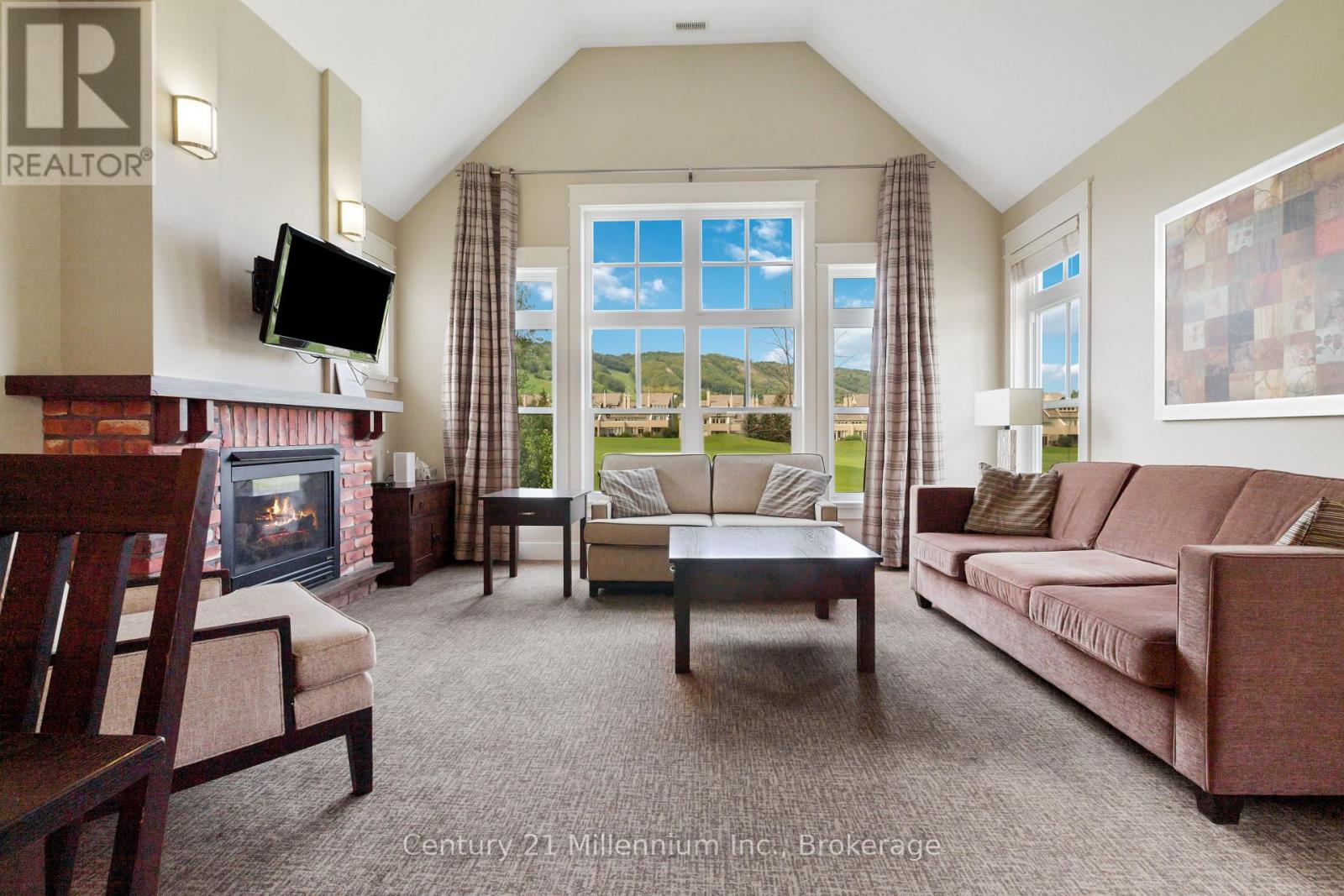 239 - 130 Fairway Court, Blue Mountains, Ontario  L9Y 0P8 - Photo 16 - X12033626