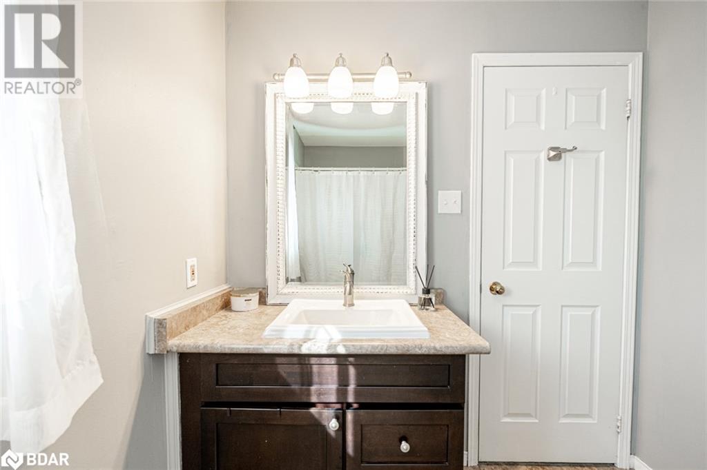 10 Rosenfeld Drive, Barrie, Ontario  L4M 5X1 - Photo 10 - 40707866