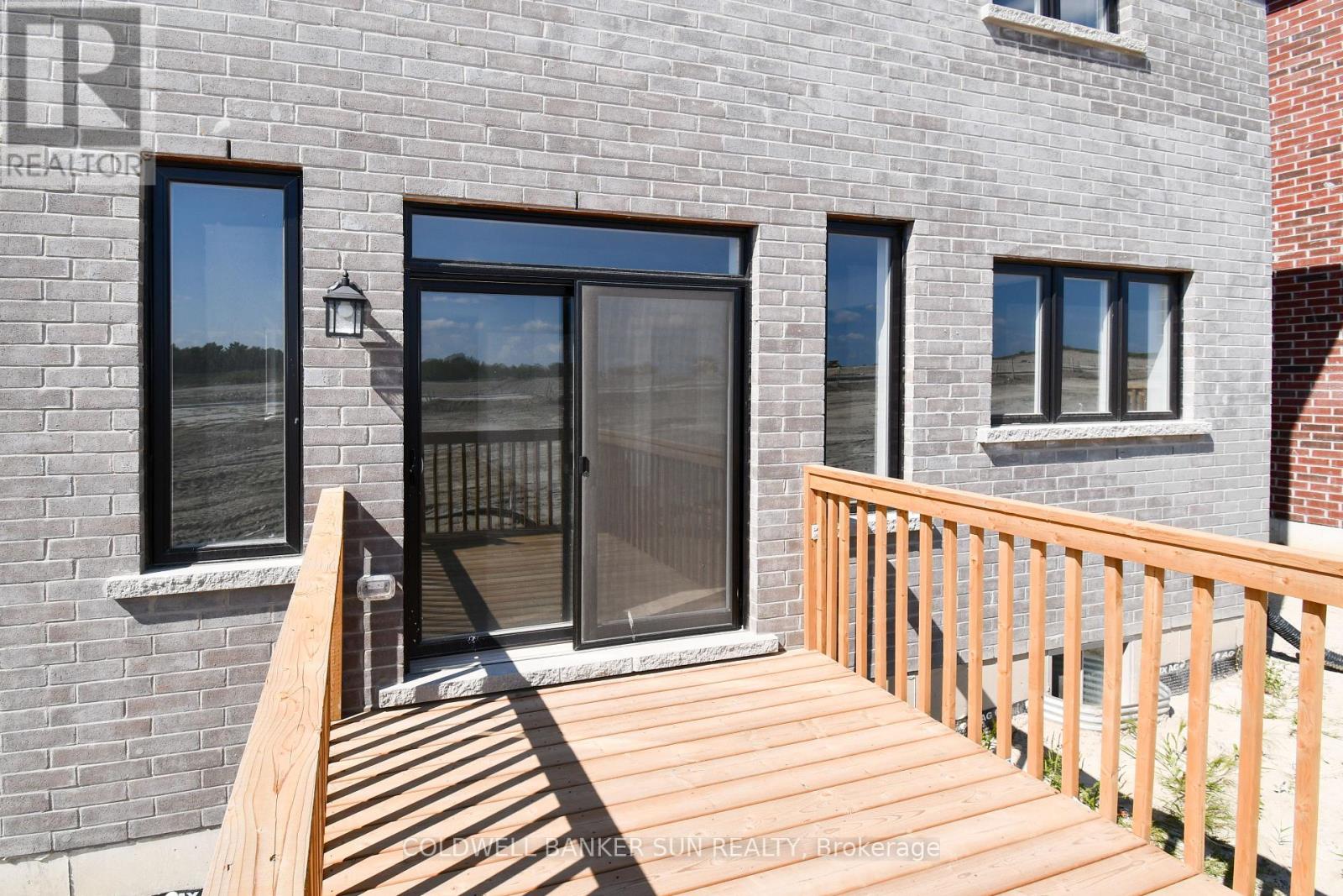 3 Gateway Drive, Barrie, Ontario  L9J 0V1 - Photo 16 - S12033623