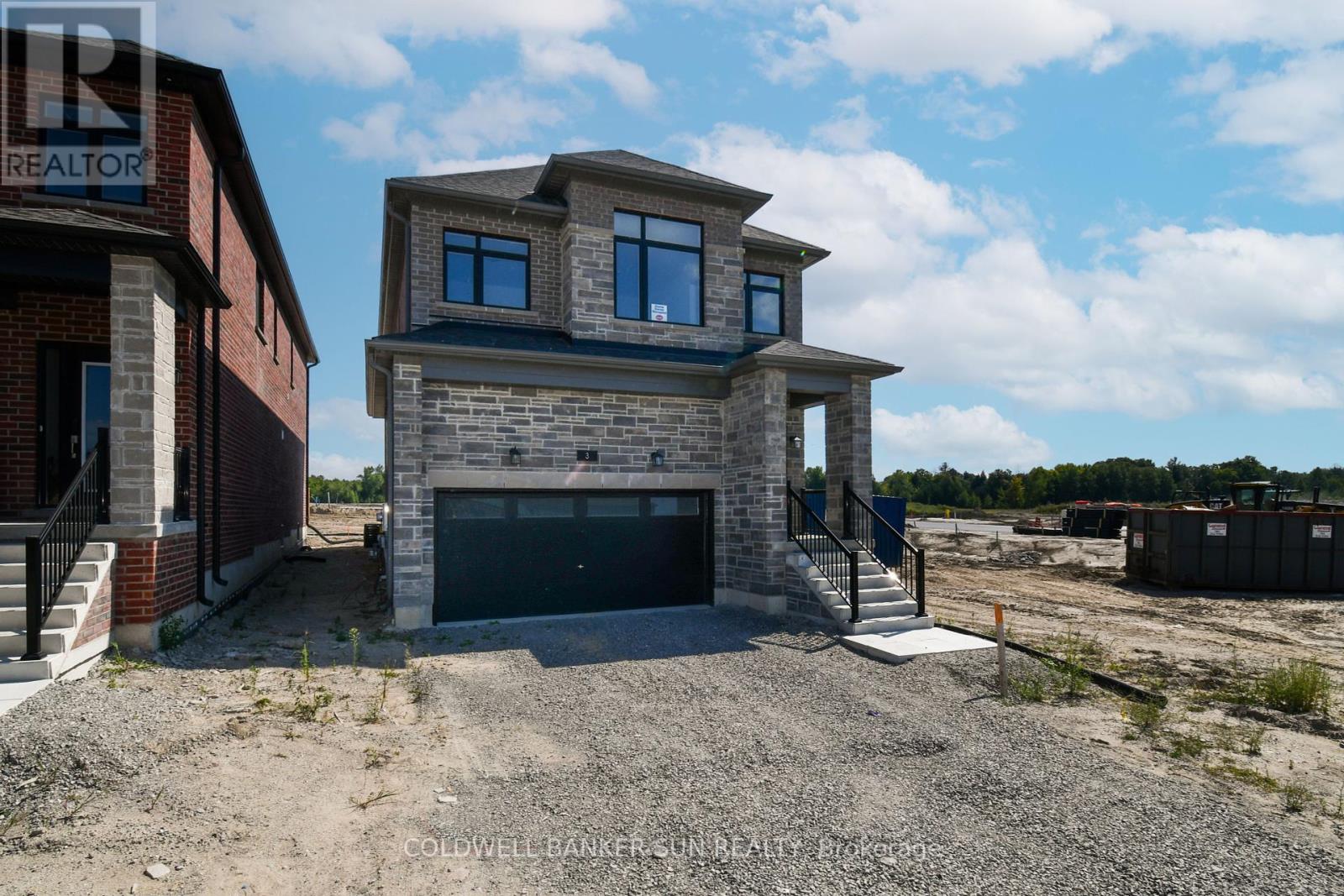 Property at 3 GATEWAY DRIVE image 3