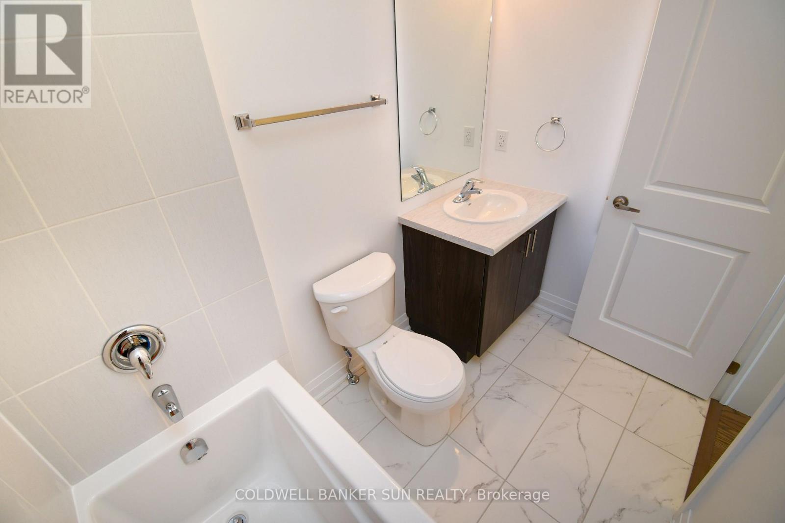 3 Gateway Drive, Barrie, Ontario  L9J 0V1 - Photo 33 - S12033623