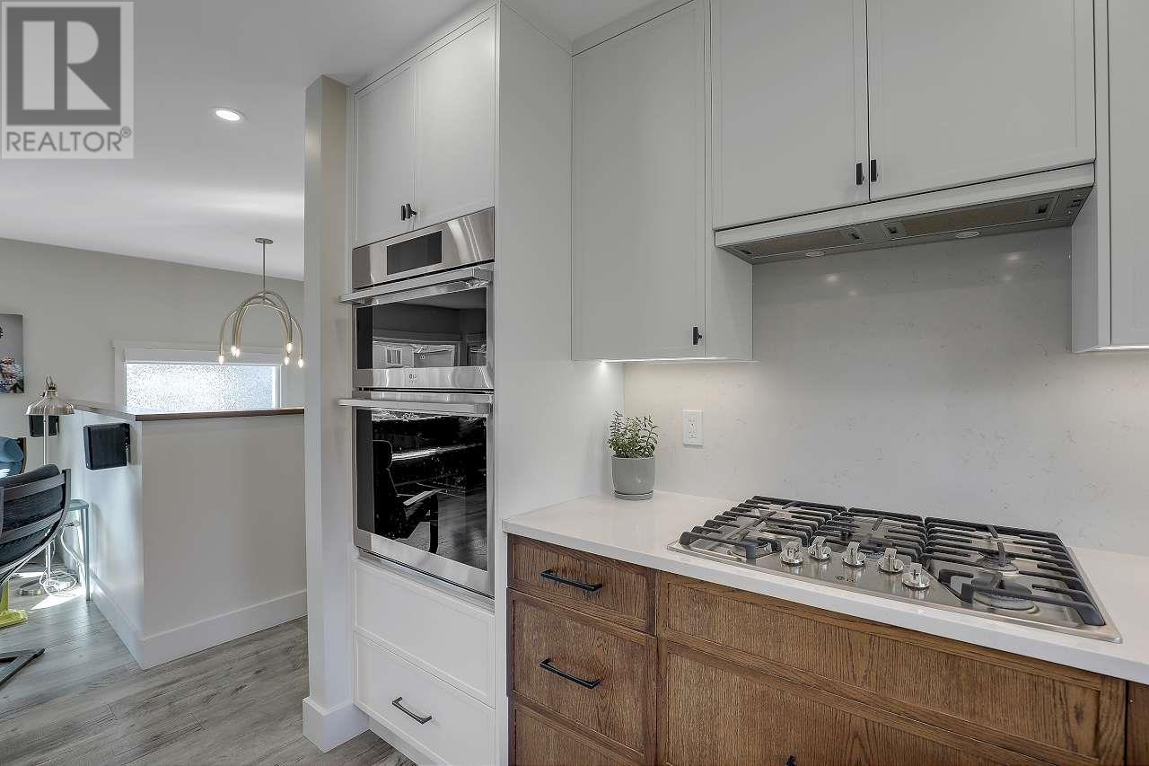 11918 Bonson Road, Pitt Meadows, British Columbia  V3Y 1K4 - Photo 13 - R2979066