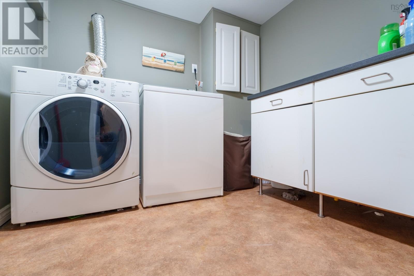 10 Brockwell Street, Bedford, Nova Scotia  B4A 2M2 - Photo 32 - 202505456