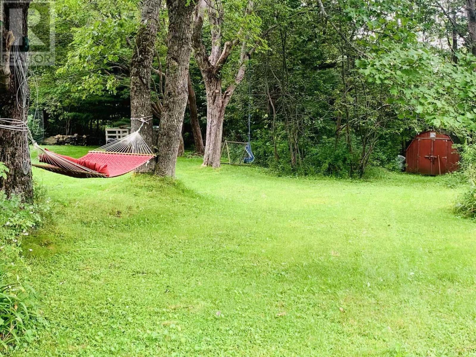 10 Brockwell Street, Bedford, Nova Scotia  B4A 2M2 - Photo 37 - 202505456