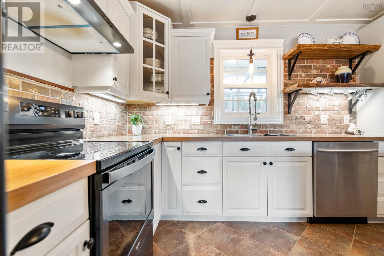 8 Old Coach Road, Upper Brookside, Nova Scotia  B6L 2L2 - Photo 18 - 202505477