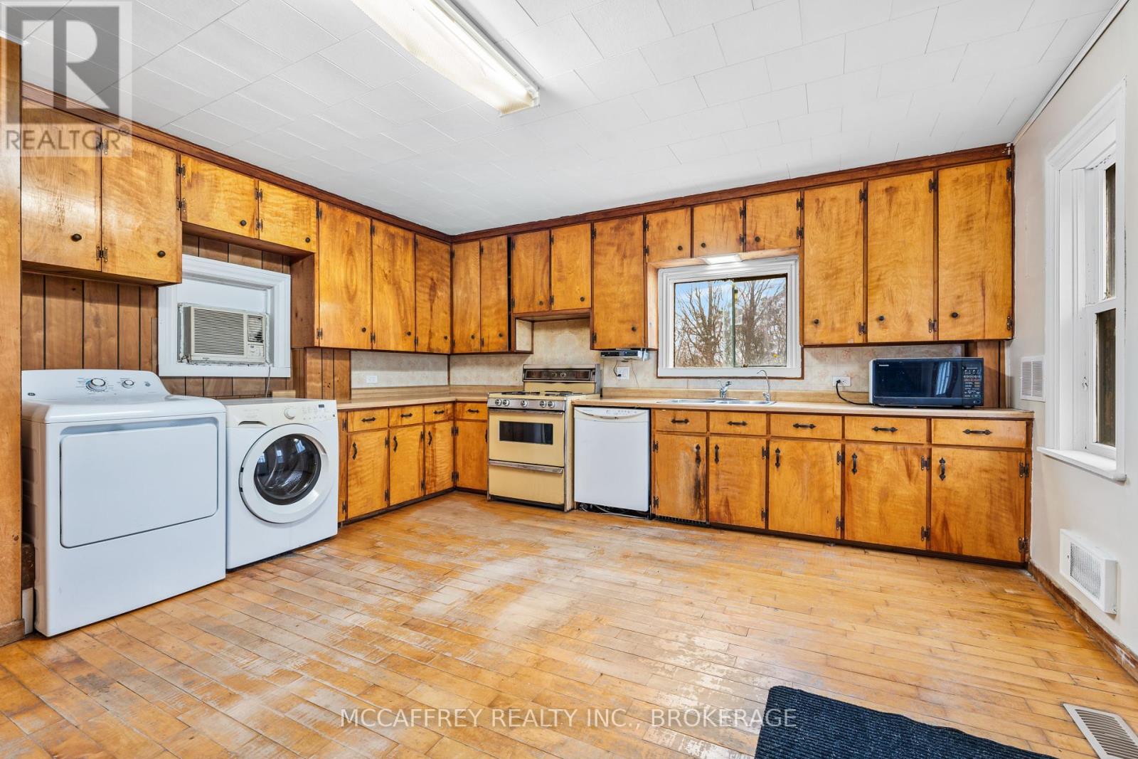 338 Burridge Road E, Frontenac, Ontario  K0H 1T0 - Photo 10 - X12033802