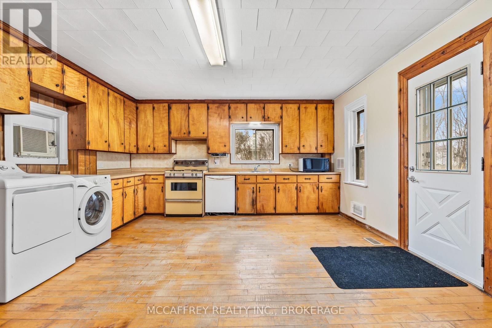 338 Burridge Road E, Frontenac, Ontario  K0H 1T0 - Photo 9 - X12033802