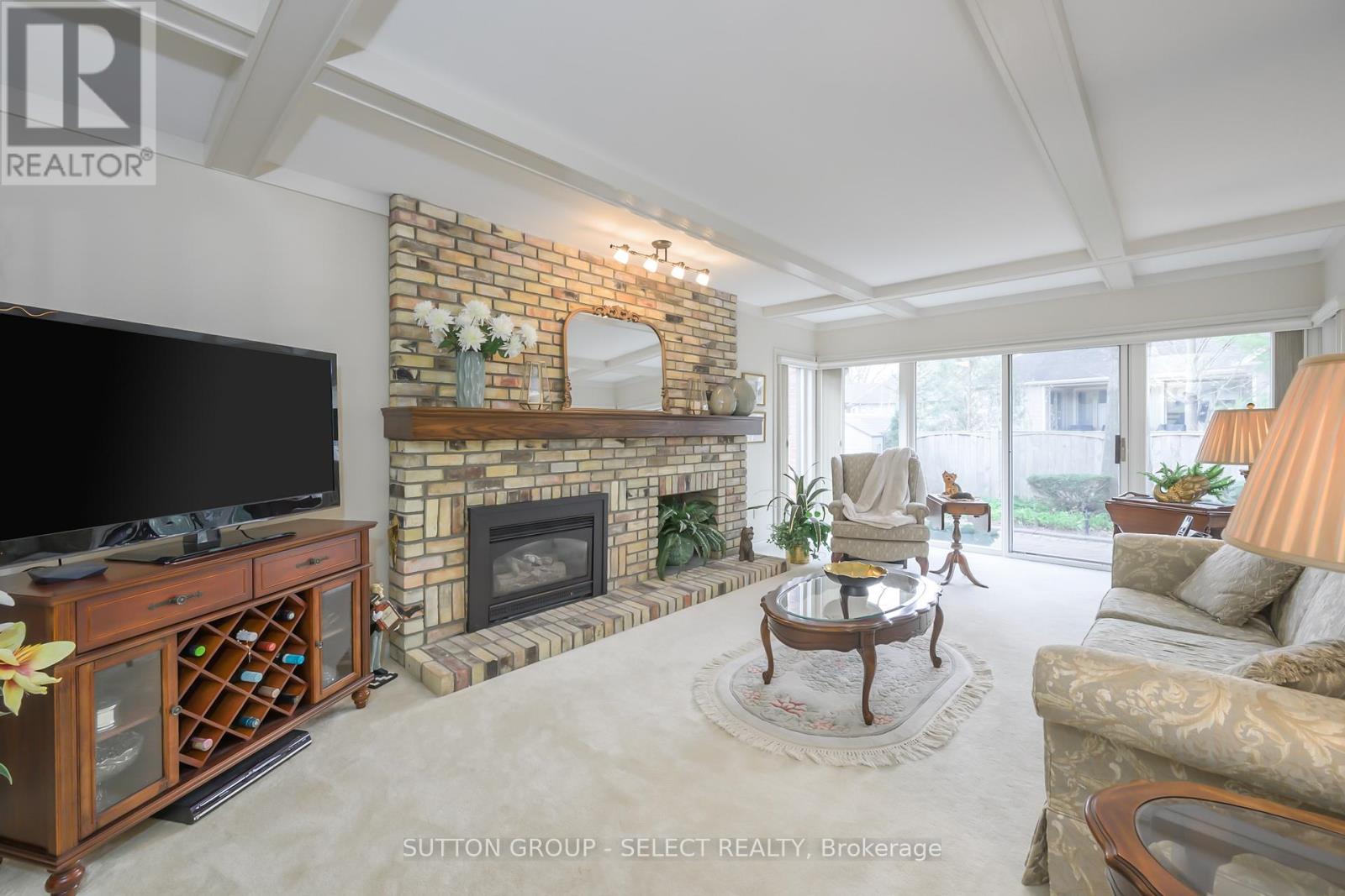 Photo 8 of 49 for 121 Whiteacres Drive
