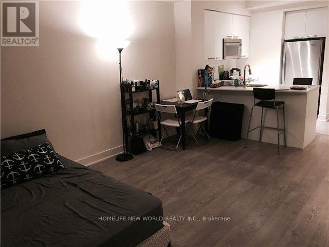 1803 - 30 Roehampton Avenue, Toronto, Ontario  M4P 0B9 - Photo 4 - C12030259