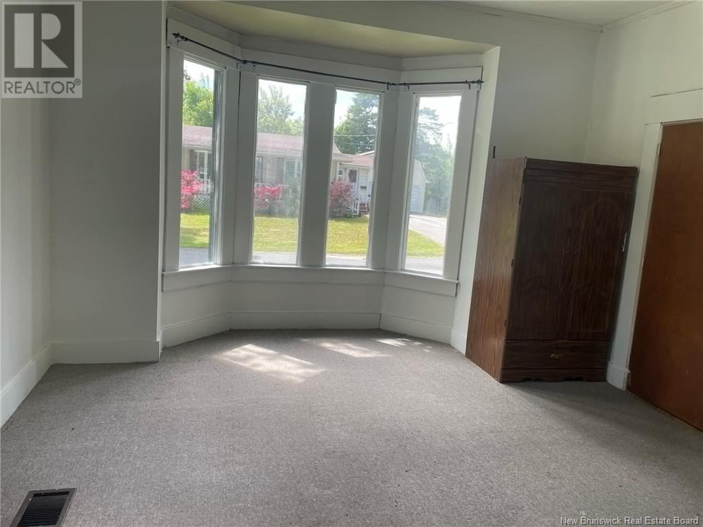 15 Veazey Street, St. Stephen, New Brunswick  E3L 2R8 - Photo 6 - NB113026