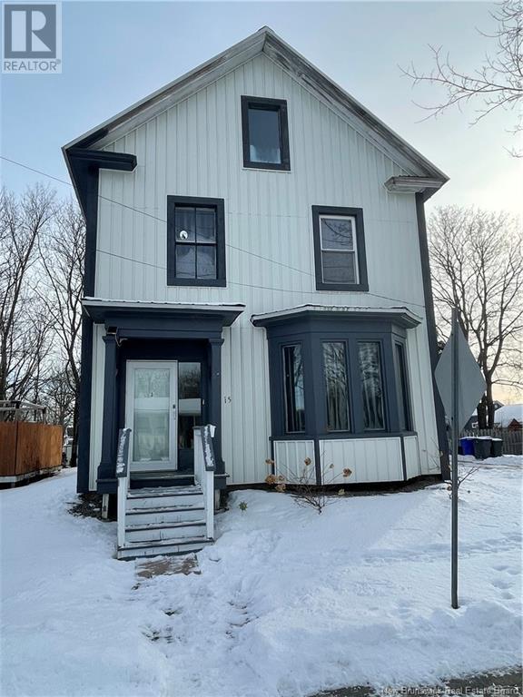 15 Veazey Street, St. Stephen, New Brunswick  E3L 2R8 - Photo 3 - NB113026