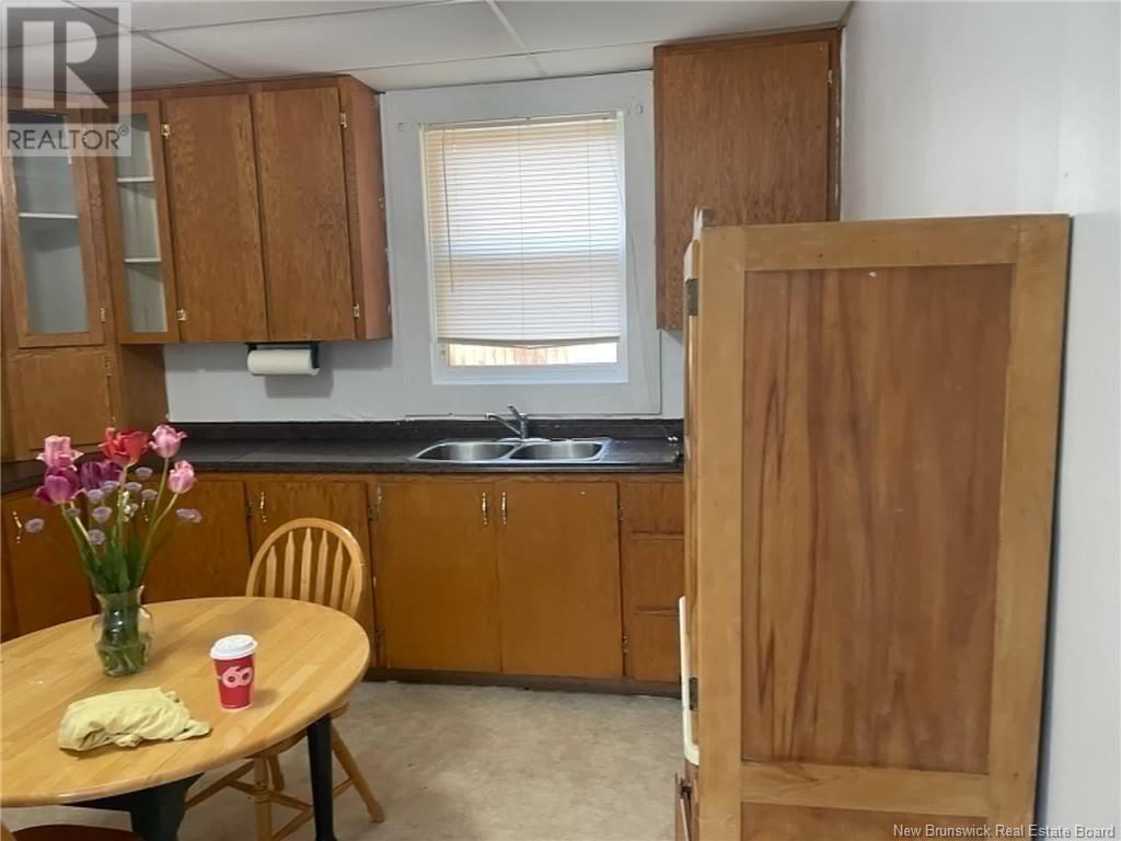 15 Veazey Street, St. Stephen, New Brunswick  E3L 2R8 - Photo 8 - NB113026