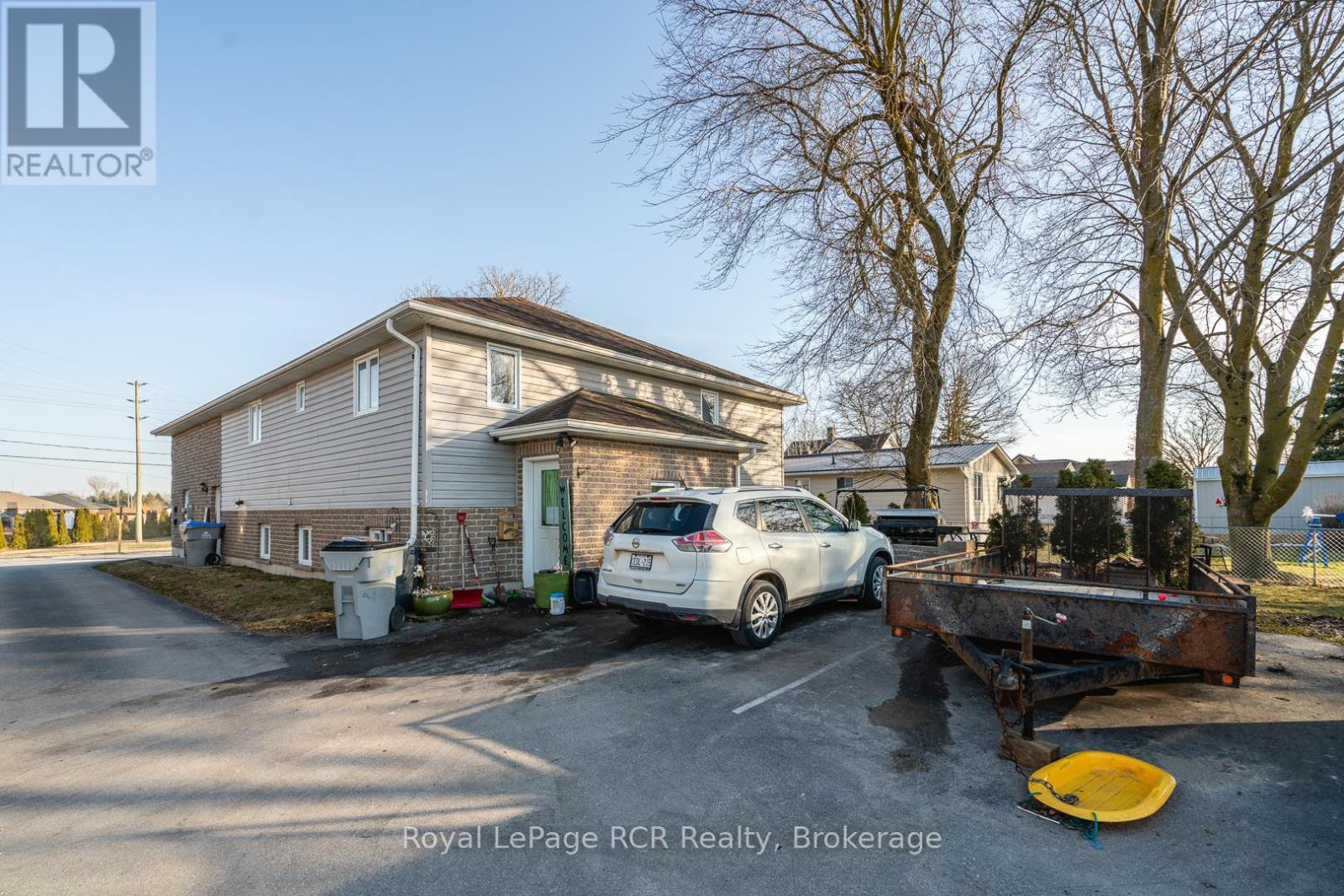 625 Wallace Avenue S, North Perth, Ontario  N4W 1Y7 - Photo 16 - X12033723