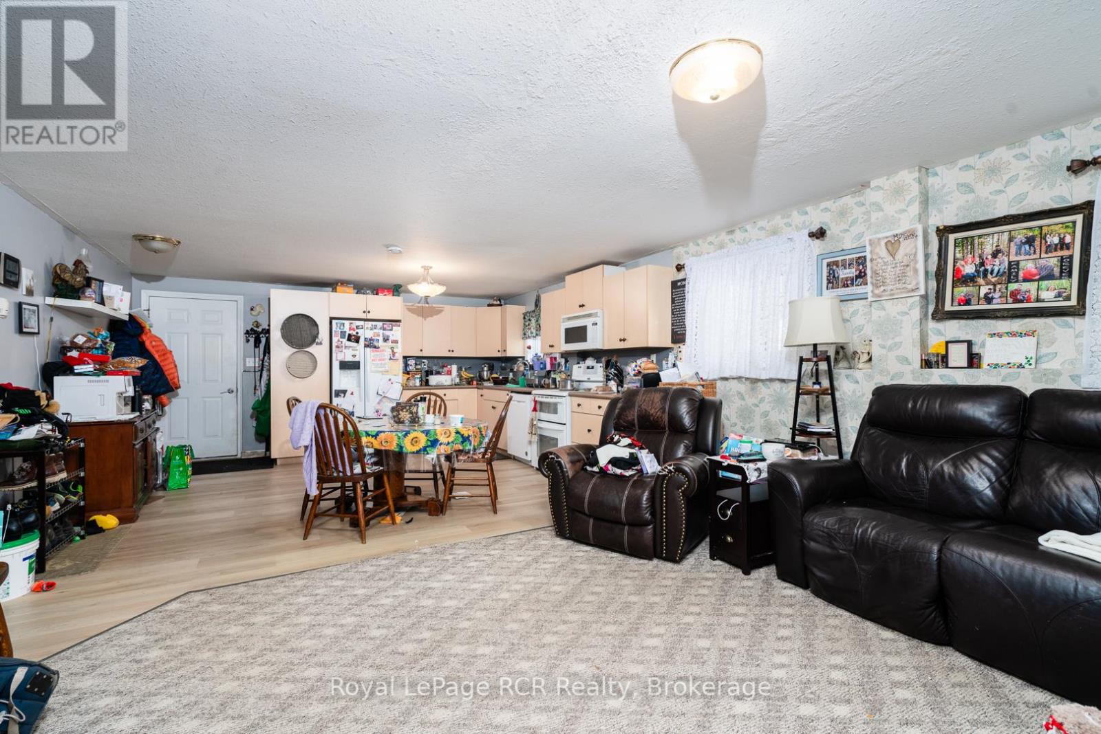 625 Wallace Avenue S, North Perth, Ontario  N4W 1Y7 - Photo 18 - X12033723