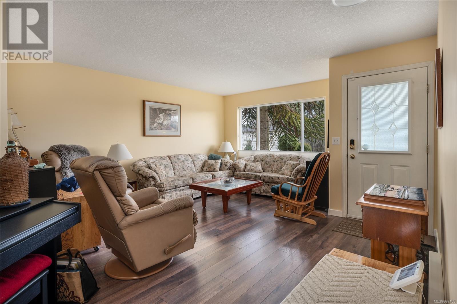 403 Watfield Ave, Nanaimo, British Columbia  V9R 3P6 - Photo 5 - 992455