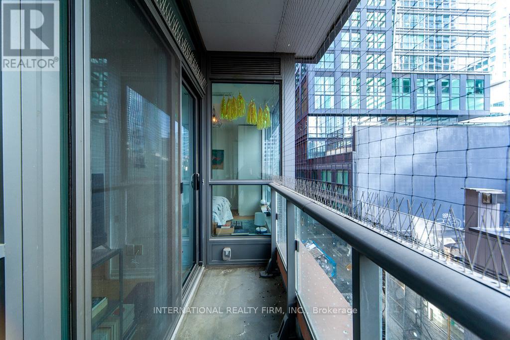 318 - 8 Mercer Street, Toronto, Ontario  M5V 0C4 - Photo 33 - C12033765