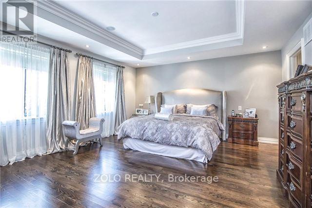 304 Ridley Boulevard, Toronto, Ontario  M3H 1K9 - Photo 10 - C12033795