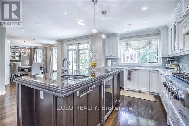 Property at 304 RIDLEY BOULEVARD image 4