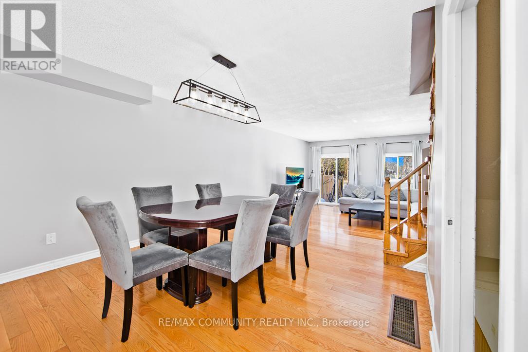 Property at 34 CHAD CRESCENT image 4