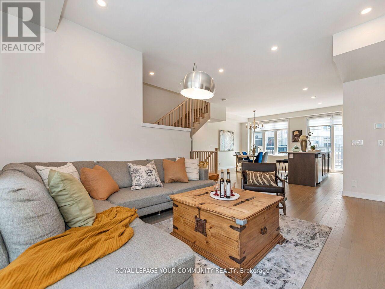 99 Dancers Drive, Markham, Ontario  L6C 2A5 - Photo 10 - N12033823