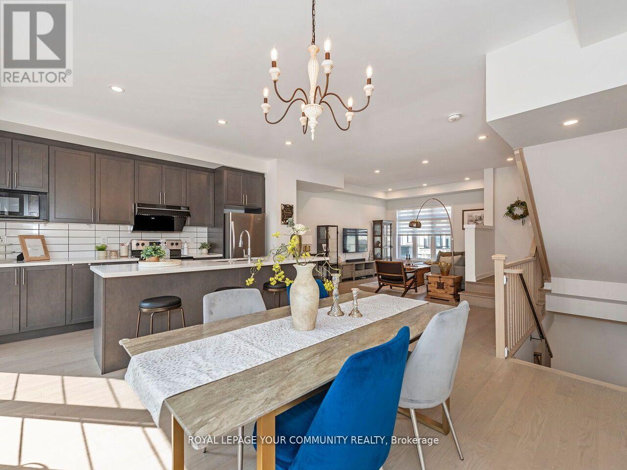 99 Dancers Drive, Markham, Ontario  L6C 2A5 - Photo 7 - N12033823