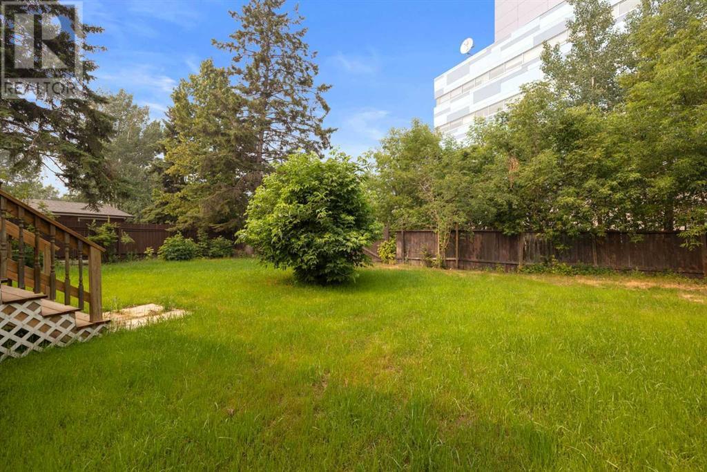 Property at 7 Berry Crescent image 3