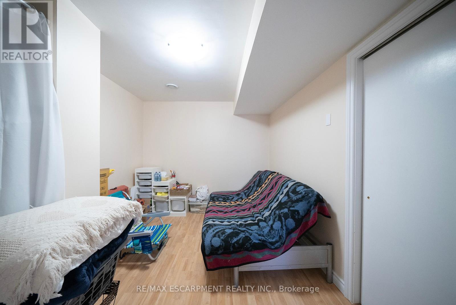 142 Grand River Street N, Brant, Ontario  N3L 2M5 - Photo 26 - X12033778