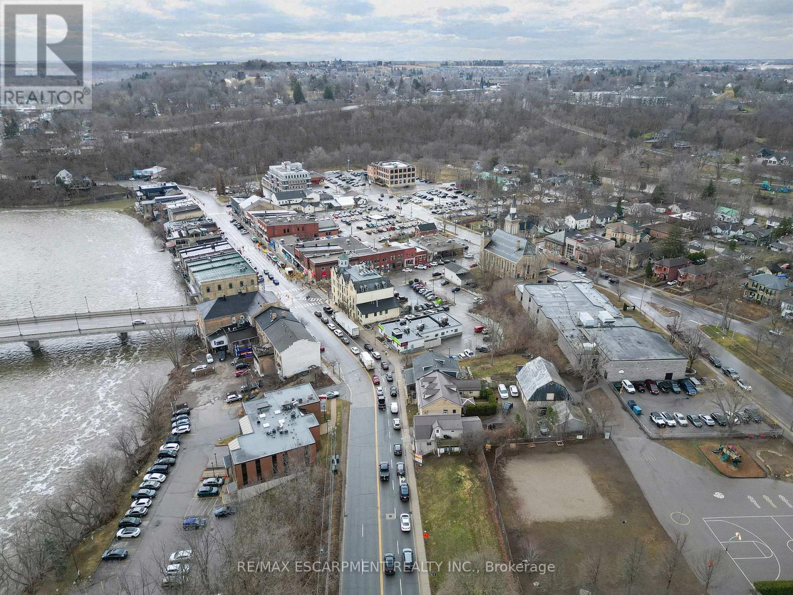 142 Grand River Street N, Brant, Ontario  N3L 2M5 - Photo 37 - X12033778