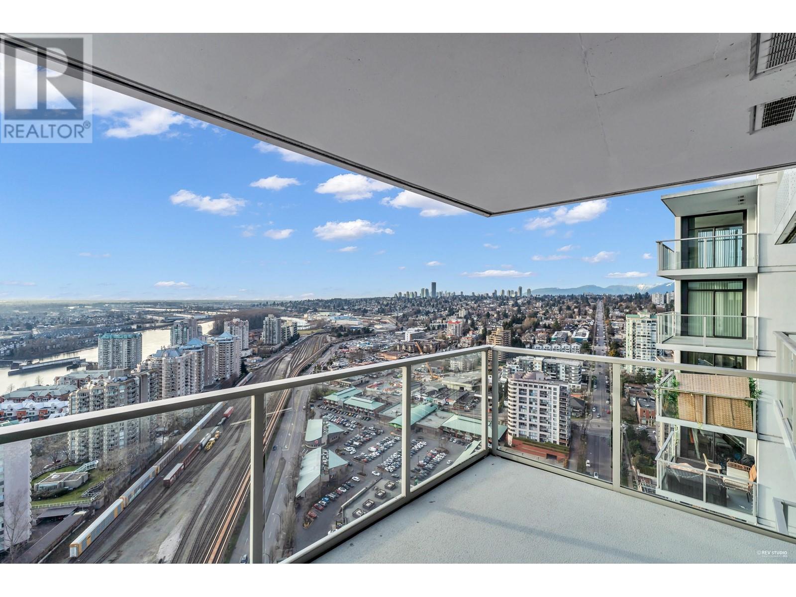 2205 900 CARNARVON STREET, new westminster, British Columbia