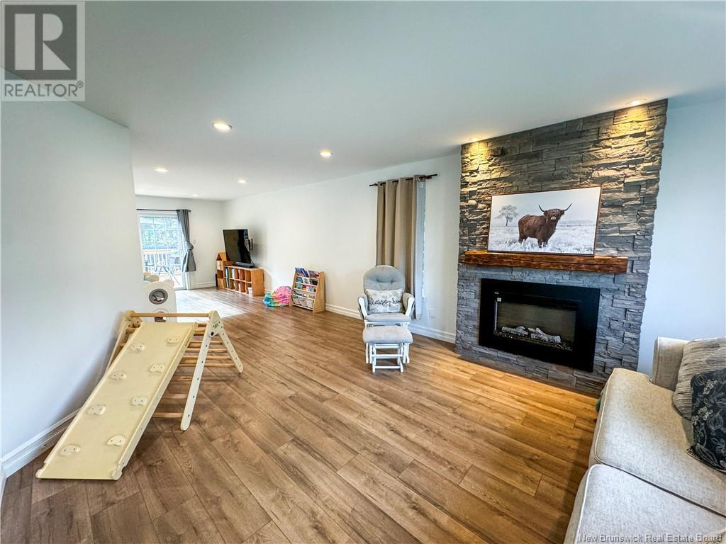 Property at 130 Greywood Court image 5