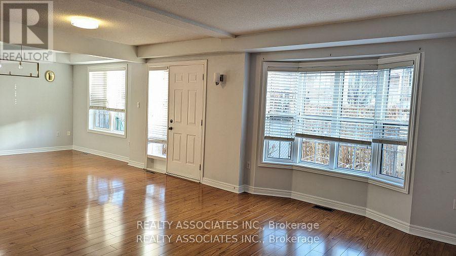 Property at 38 - 199 HILLCREST AVENUE image 5