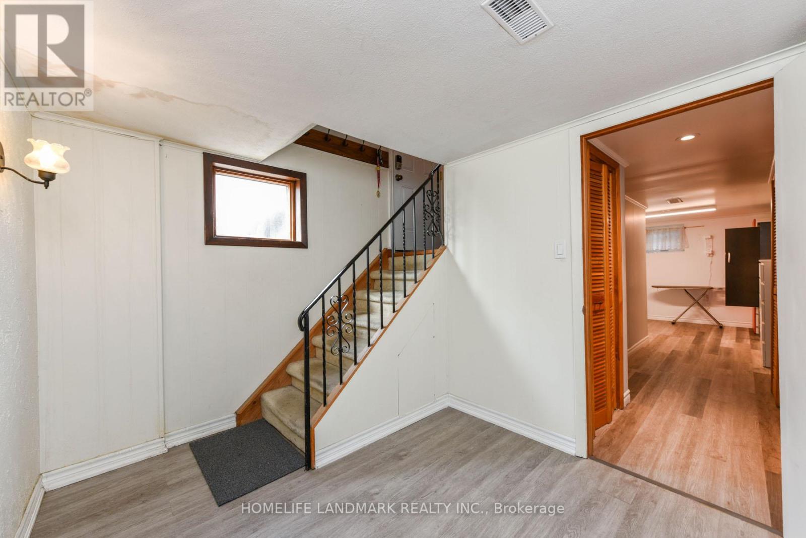 19 Belgate Place, Toronto, Ontario  M9C 3Y5 - Photo 27 - W12033893