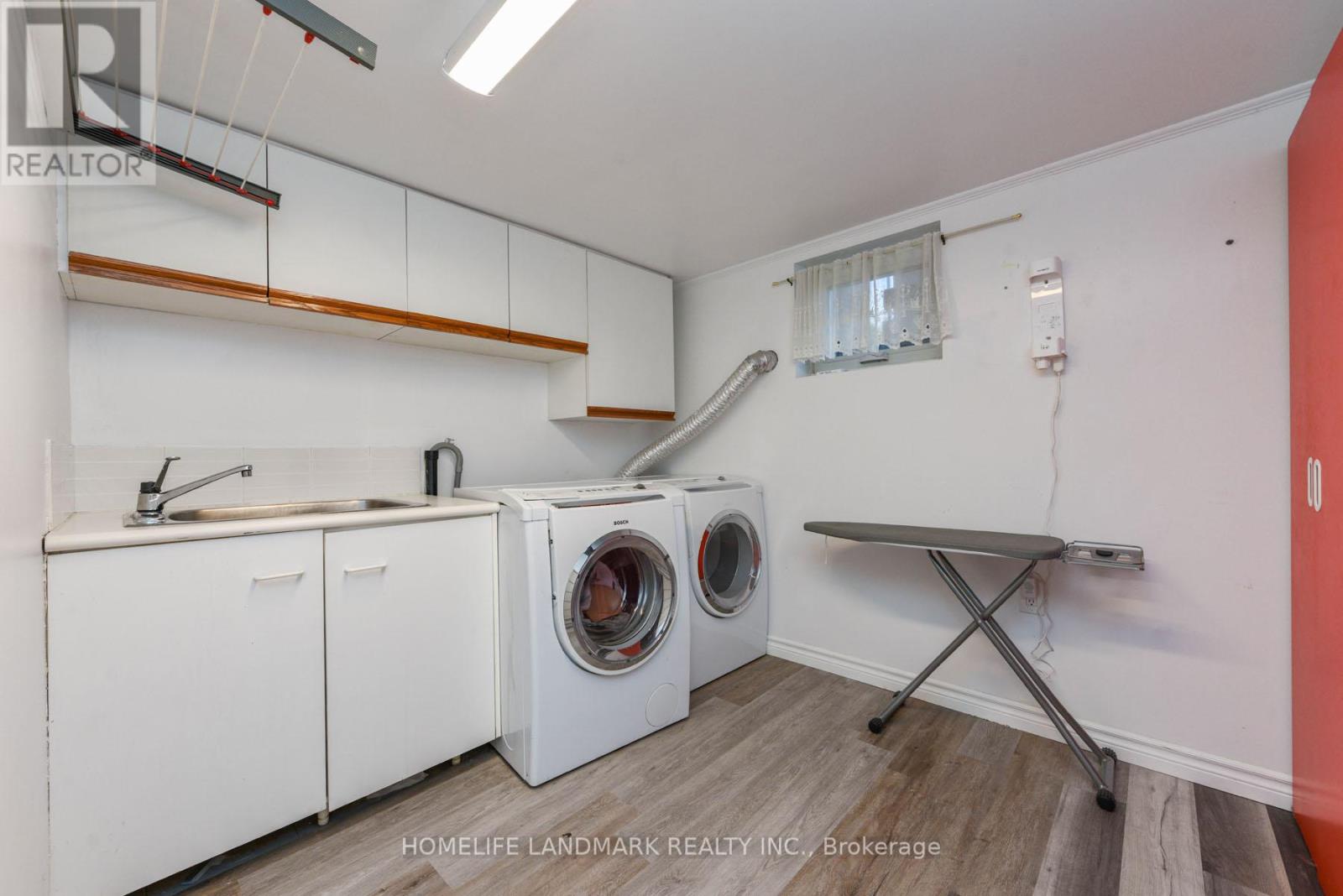 19 Belgate Place, Toronto, Ontario  M9C 3Y5 - Photo 30 - W12033893