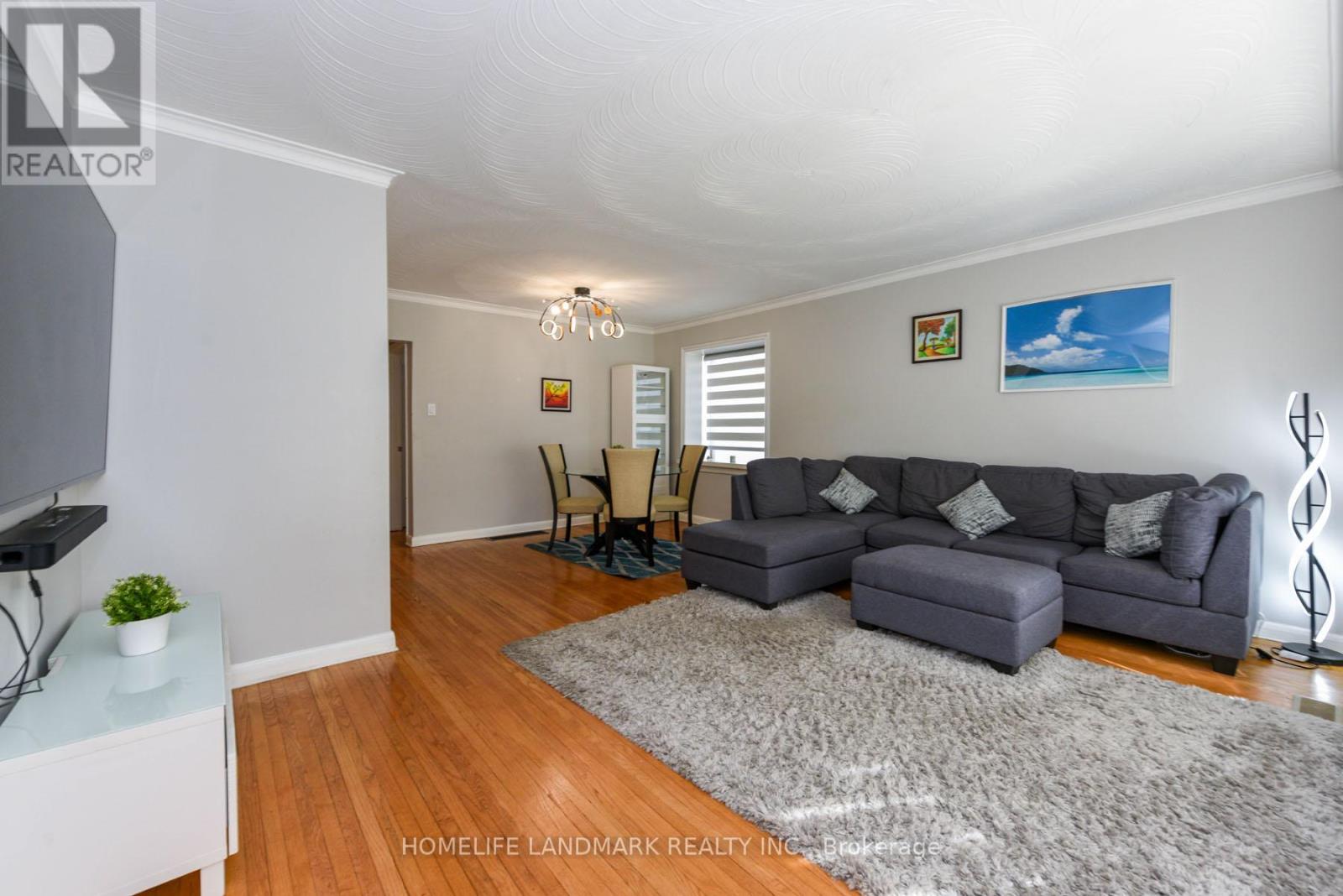 Property at 19 BELGATE PLACE image 4