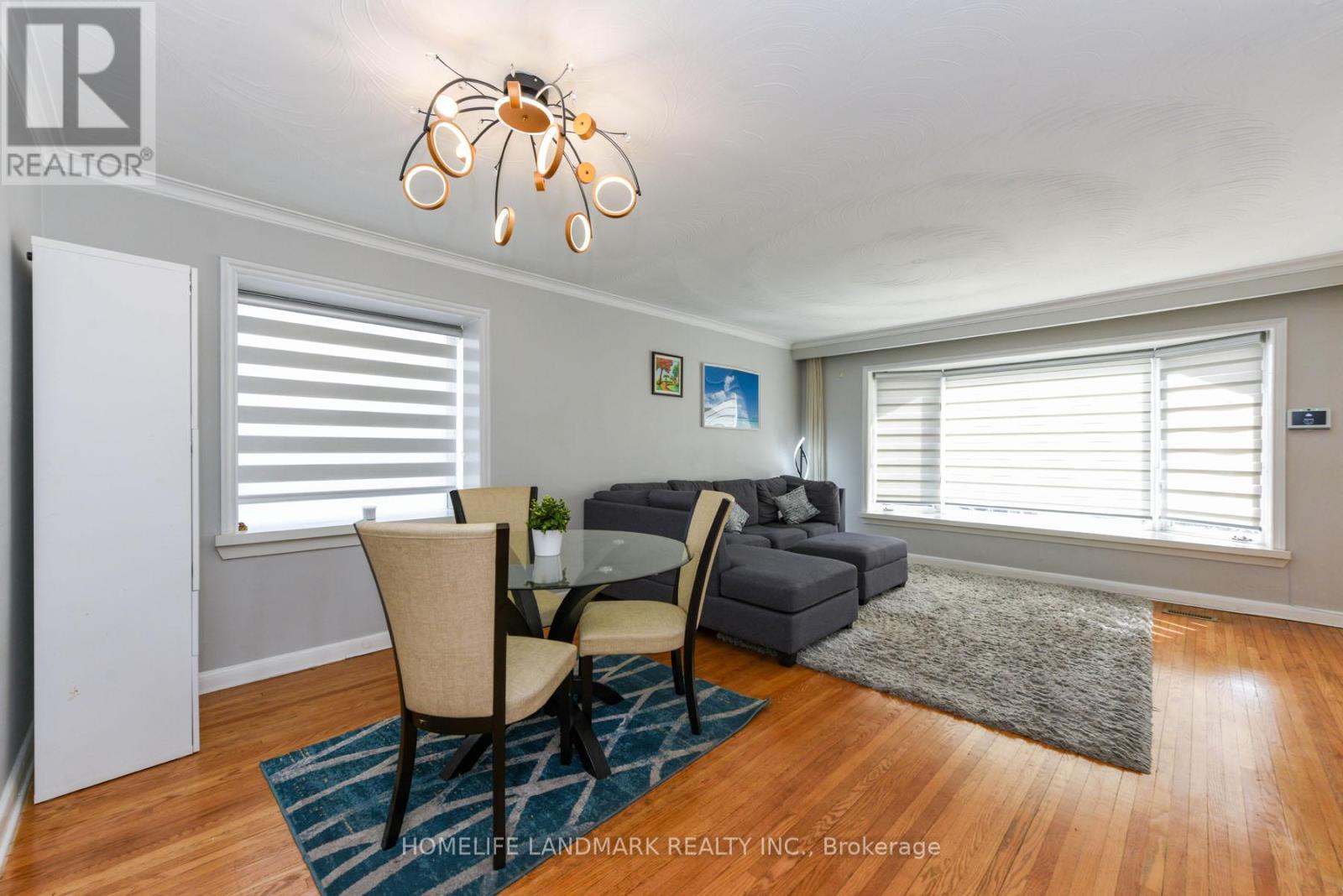 19 Belgate Place, Toronto, Ontario  M9C 3Y5 - Photo 7 - W12033893