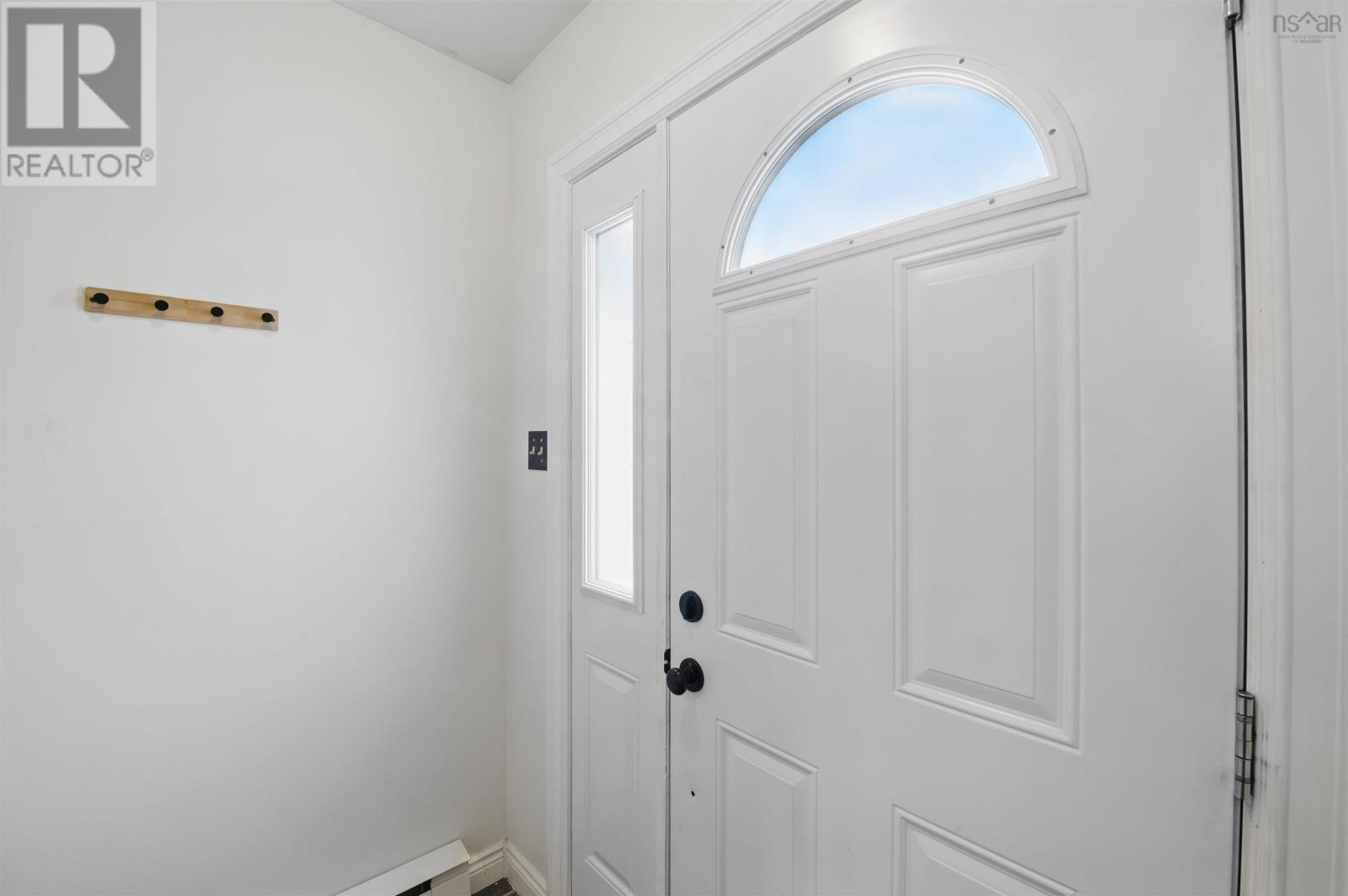 16 Osborne Drive, Eastern Passage, Nova Scotia  B3G 1H1 - Photo 5 - 202505492