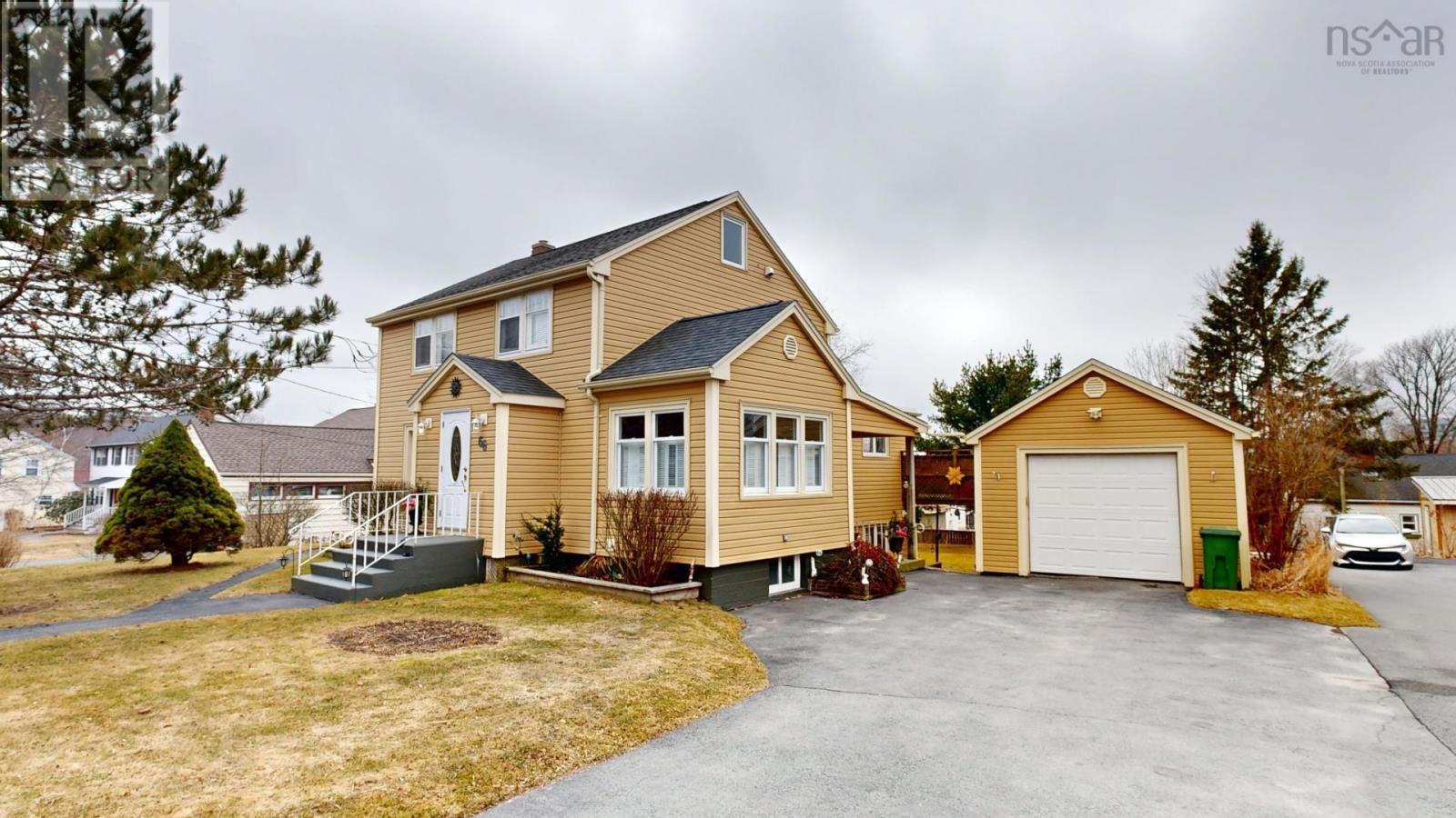 66 Pleasant Street, dartmouth, Nova Scotia