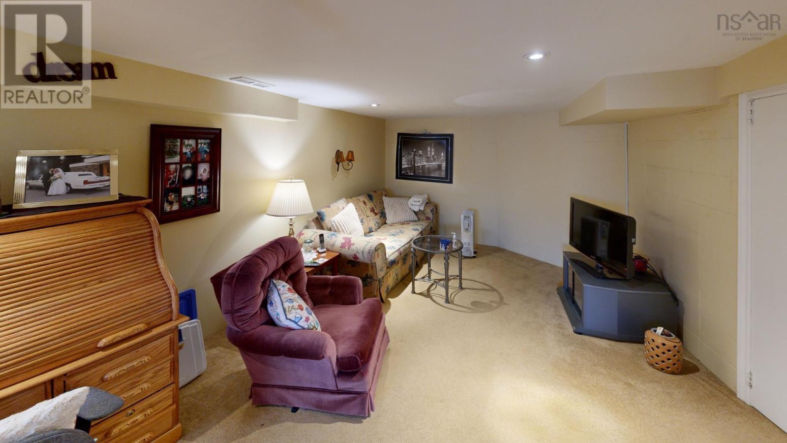 66 Pleasant Street, Dartmouth, Nova Scotia  B2Y 3P5 - Photo 14 - 202505493