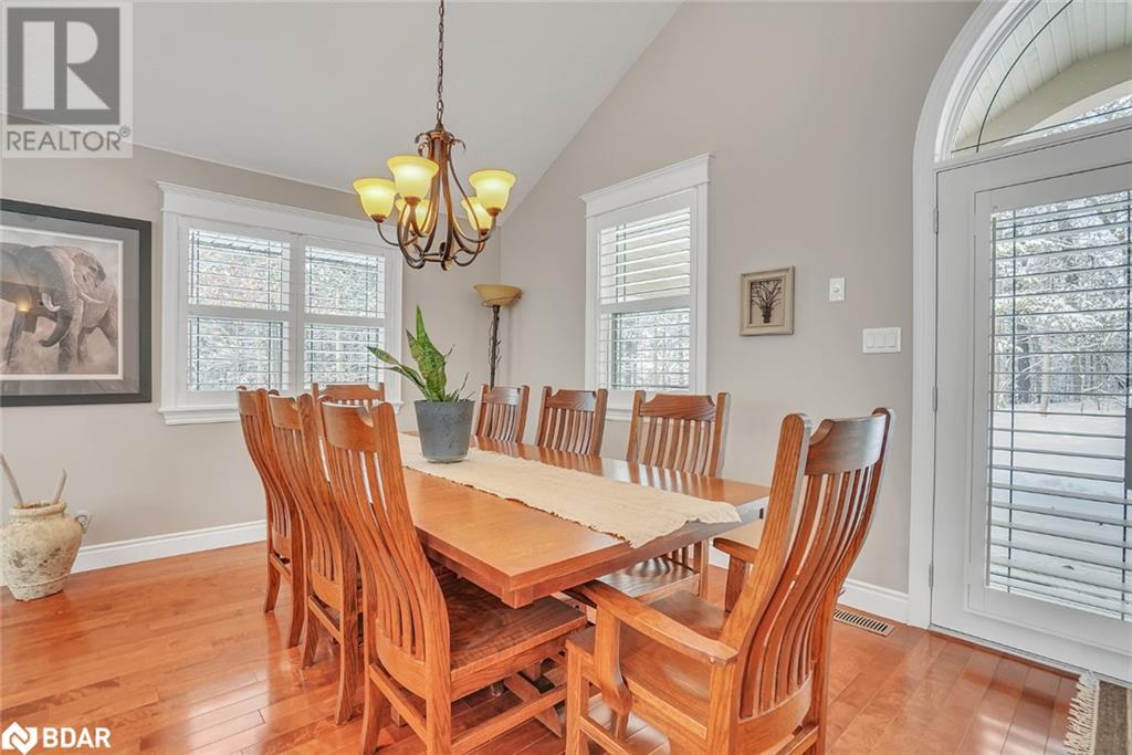 308 Miller Drive, Springwater, Ontario  L4N 9X7 - Photo 5 - 40708988