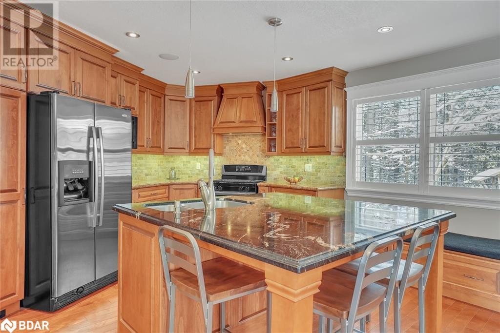 308 Miller Drive, Springwater, Ontario  L4N 9X7 - Photo 6 - 40708988