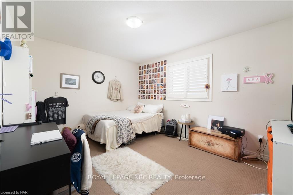 535 Carrie Avenue, Fort Erie (Point Abino), Ontario  L0S 1N0 - Photo 19 - X12033923