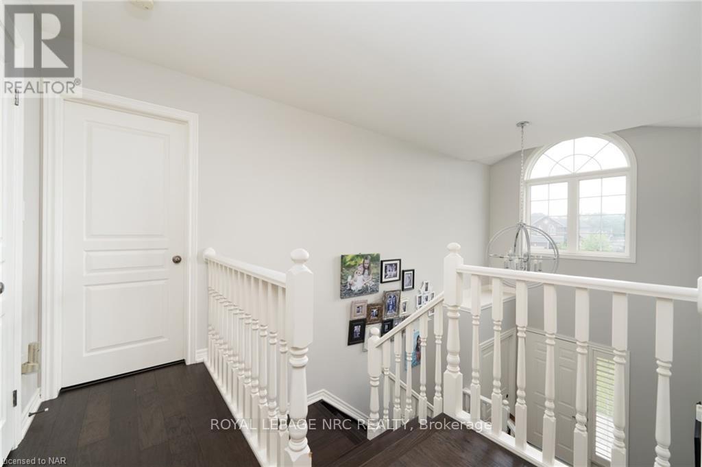 535 Carrie Avenue, Fort Erie (Point Abino), Ontario  L0S 1N0 - Photo 21 - X12033923