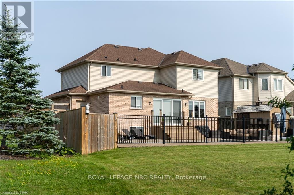 535 Carrie Avenue, Fort Erie (Point Abino), Ontario  L0S 1N0 - Photo 42 - X12033923