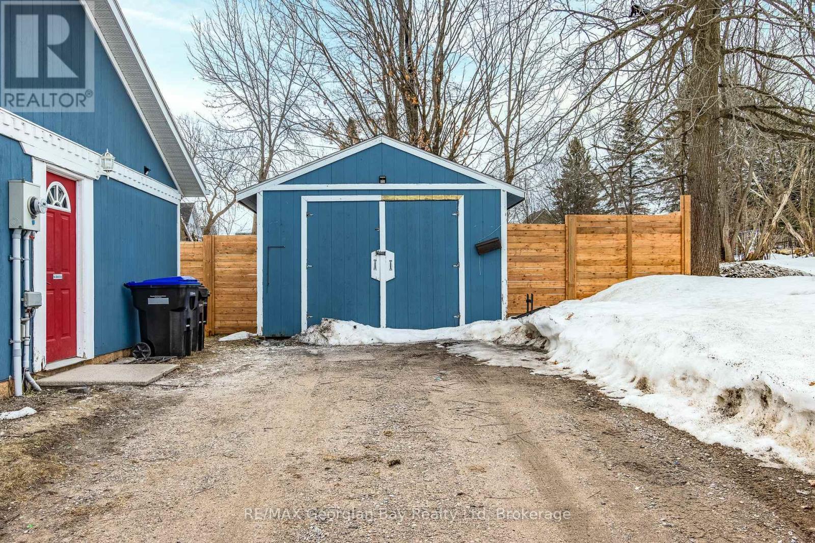 42 Fourth Street, Midland, Ontario  L4R 3S8 - Photo 21 - S12034008