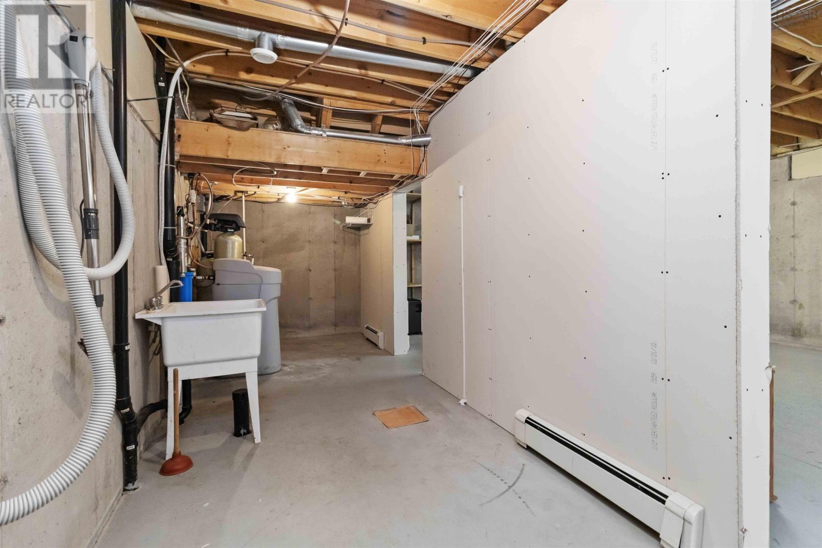 235 Glen Arbour Way, Hammonds Plains, Nova Scotia  B4B 1T5 - Photo 35 - 202505495