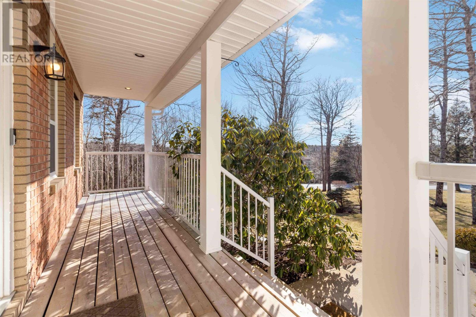 Property at 235 Glen Arbour Way image 4