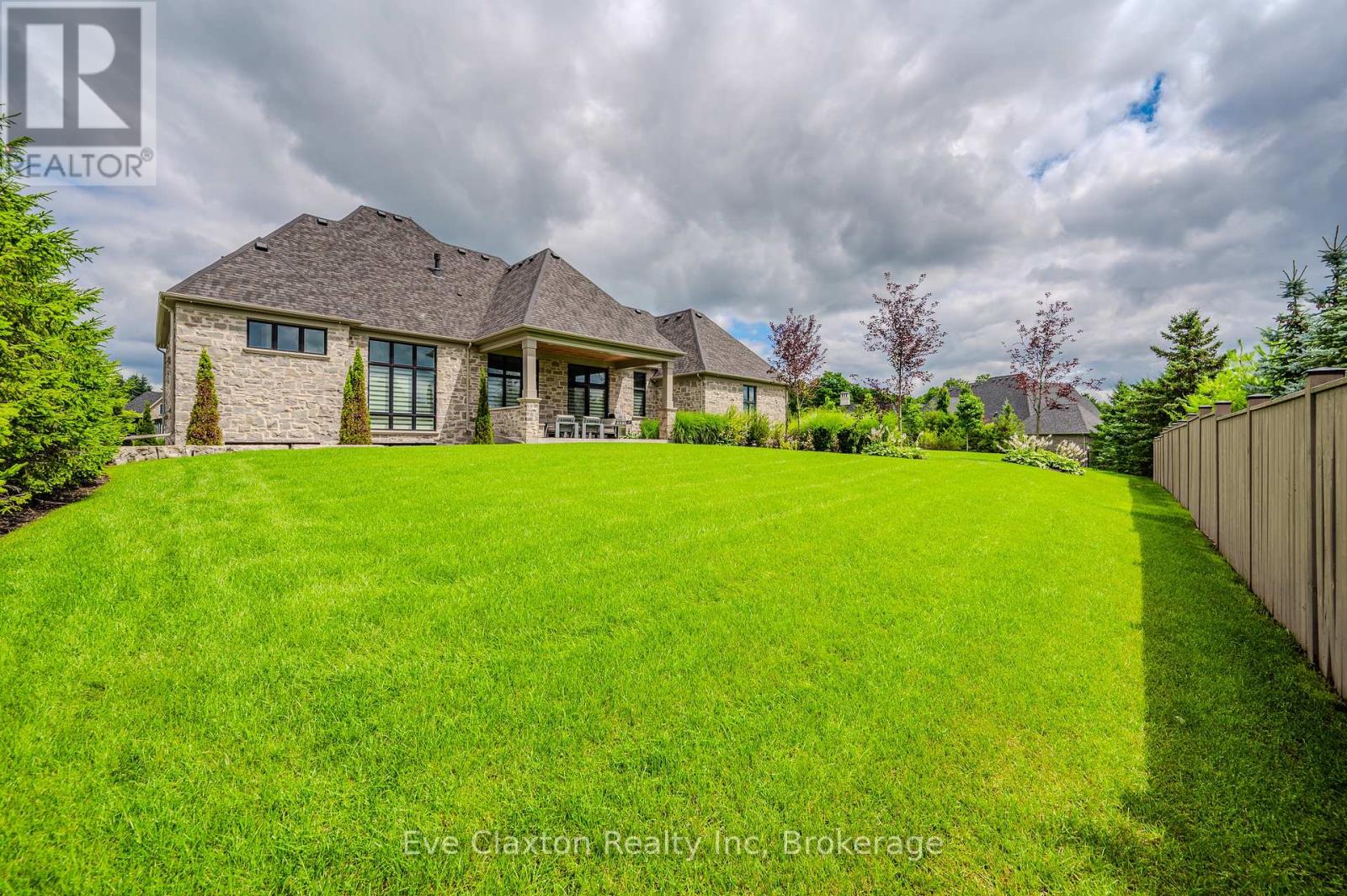 31 Reid Court, Puslinch, Ontario  N0B 2J0 - Photo 44 - X11997334