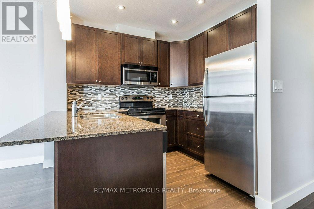 402 - 188 King Street S, Waterloo, Ontario  N2J 0C6 - Photo 5 - X12034025